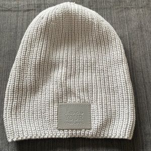 NWOT Love Your Melon lightweight light gray slouchy beanie w/ light gray patch